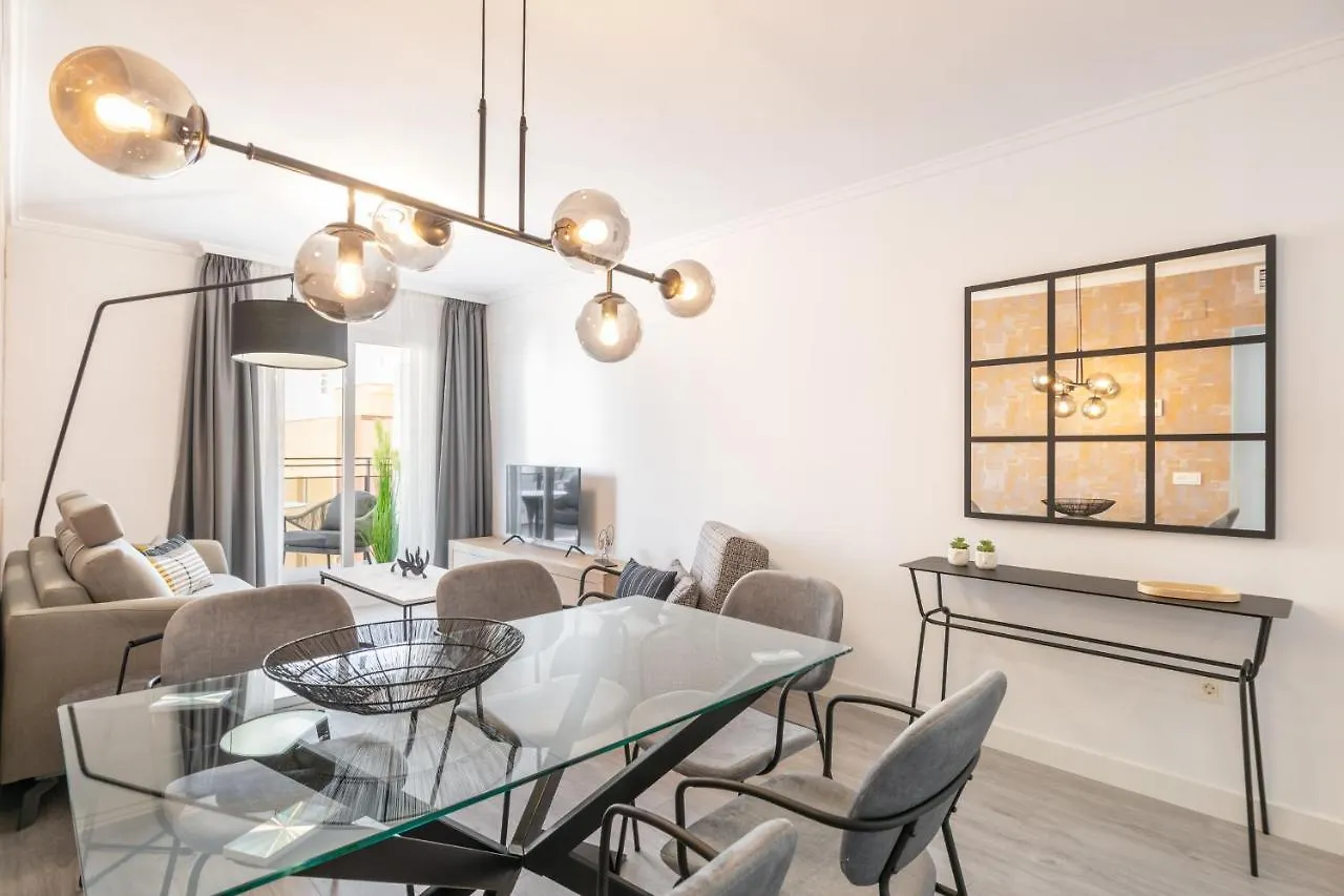 Princesas Flat, Luxury Apartament Near Beach&Metro Free Parking Malaga